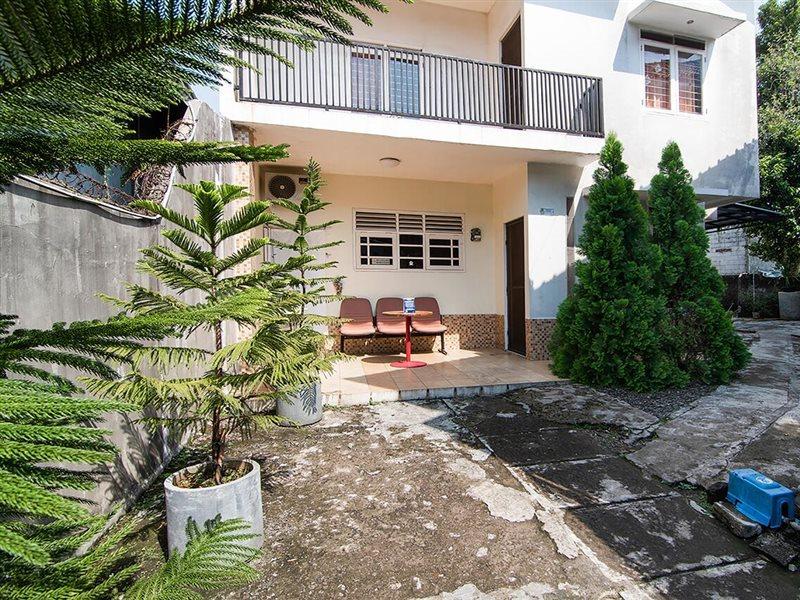 Hotel Kost Carmelia Syariah Baranangsiang Bogor Zewnętrze zdjęcie