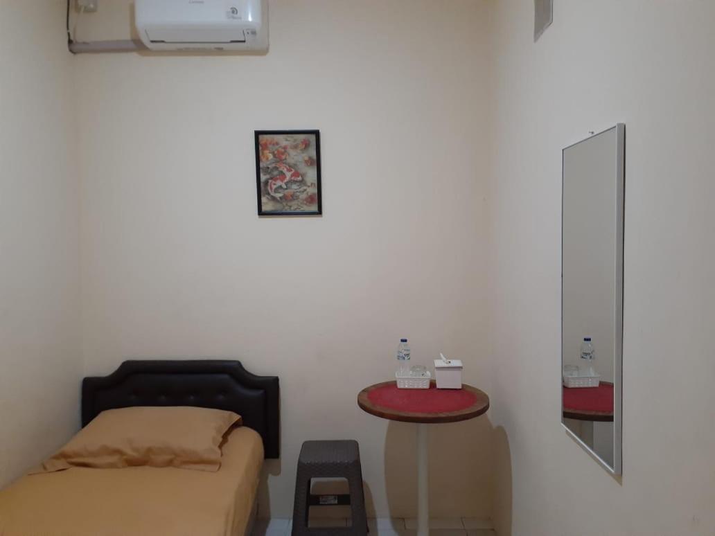 Hotel Kost Carmelia Syariah Baranangsiang Bogor Zewnętrze zdjęcie