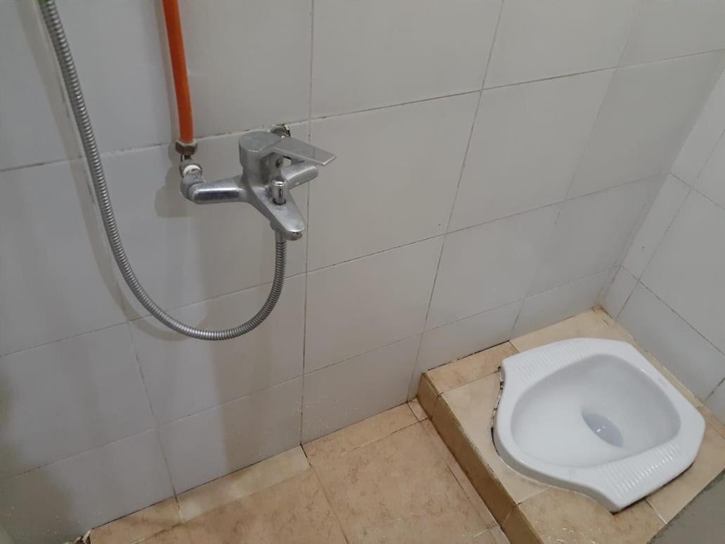 Hotel Kost Carmelia Syariah Baranangsiang Bogor Pokój zdjęcie