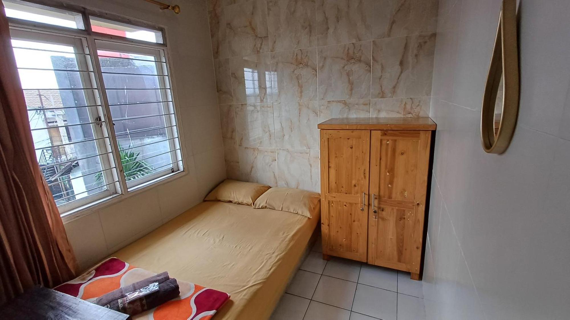 Hotel Kost Carmelia Syariah Baranangsiang Bogor Zewnętrze zdjęcie