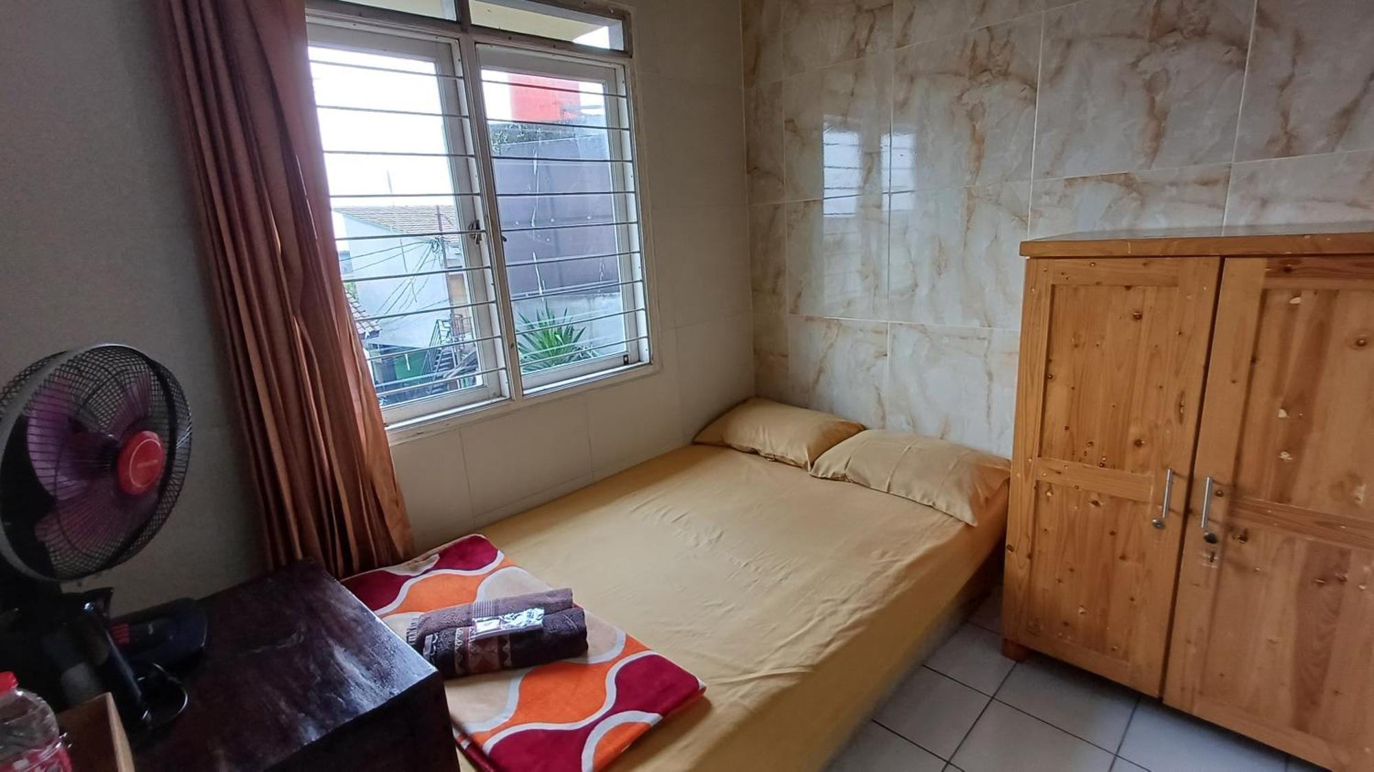 Hotel Kost Carmelia Syariah Baranangsiang Bogor Zewnętrze zdjęcie
